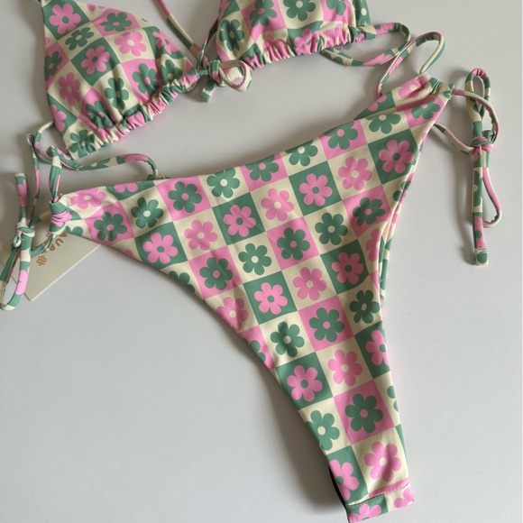 Aurelle Bikini - Picture 5 of 8